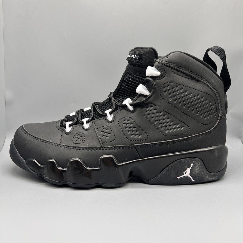 Air Jordan 64