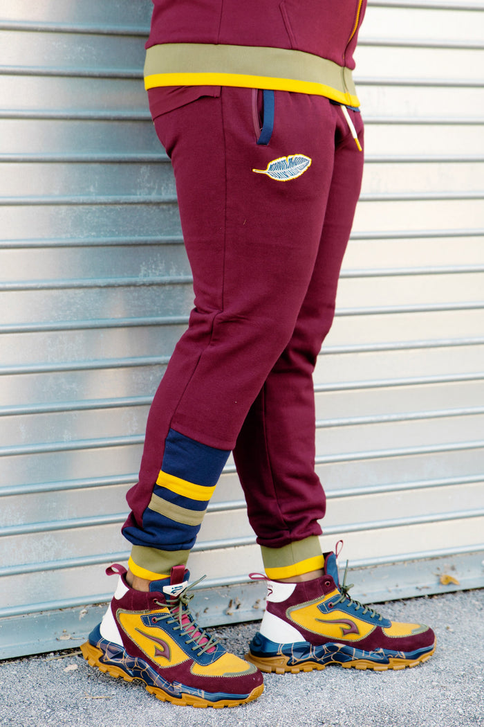 Basic Q Series Jogger Burgundy