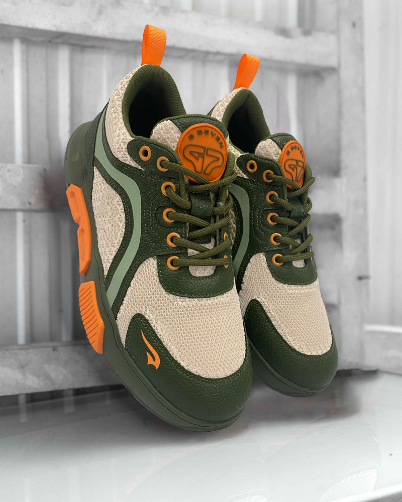 Natural RZN Sneaker