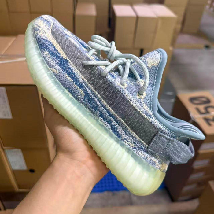 Yeezy 04