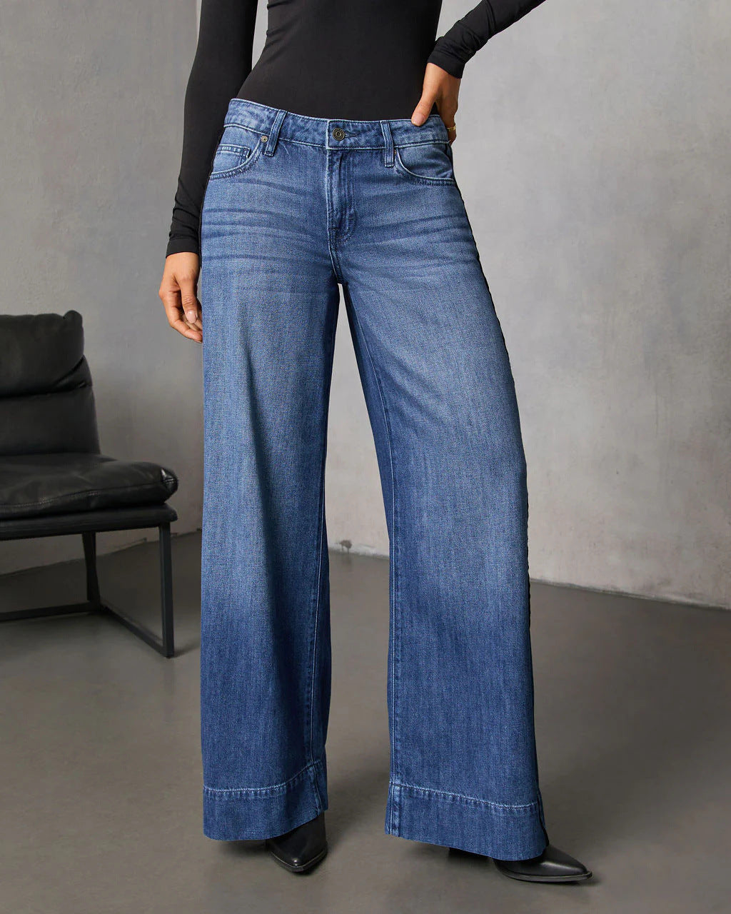 Casual Washed Loose Straight Jeans GYAN 89340