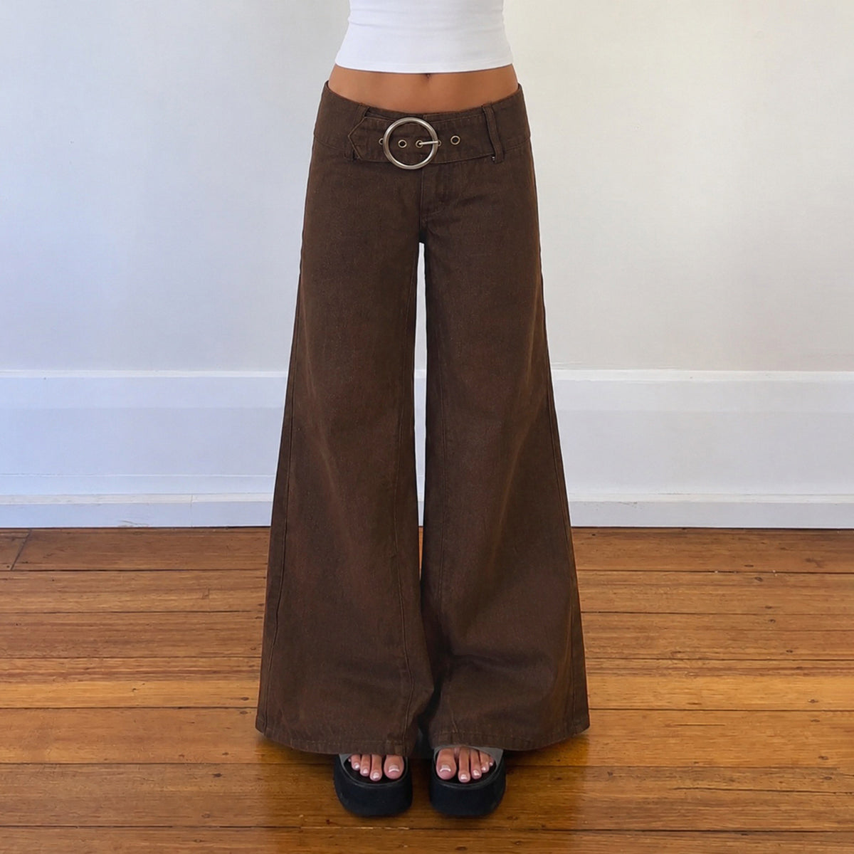 Retro Metal Buckle Straight Jeans GPKJ MR50146