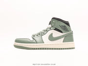 NIKE AIR JORDAN MID