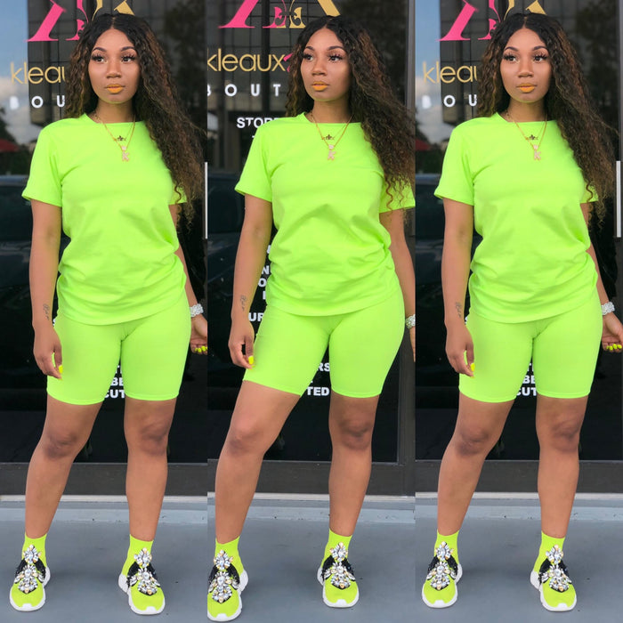 Solid O Neck T Shirt And Shorts Two Piece Sets XMY 9171