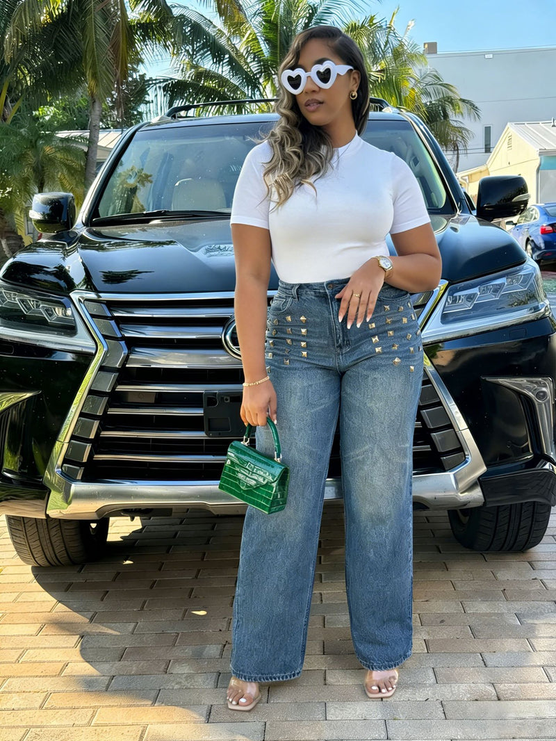 Plus Size Rivet Detail Straight Leg Jeans GYLN 4689