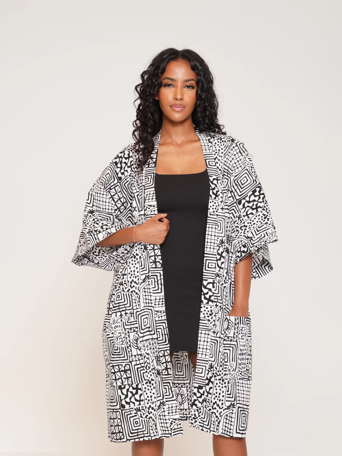 Printed Seven Split Sleeve Loose Cardigan Coat SFY 603