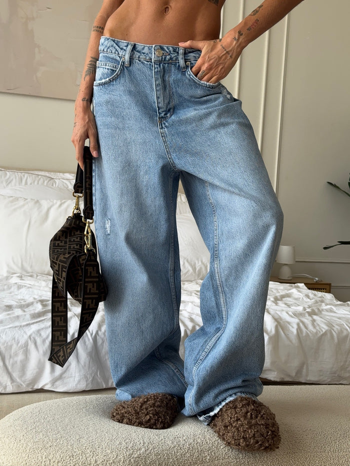 Fashion Holes Straight Wide Leg Jeans GYAN 15241