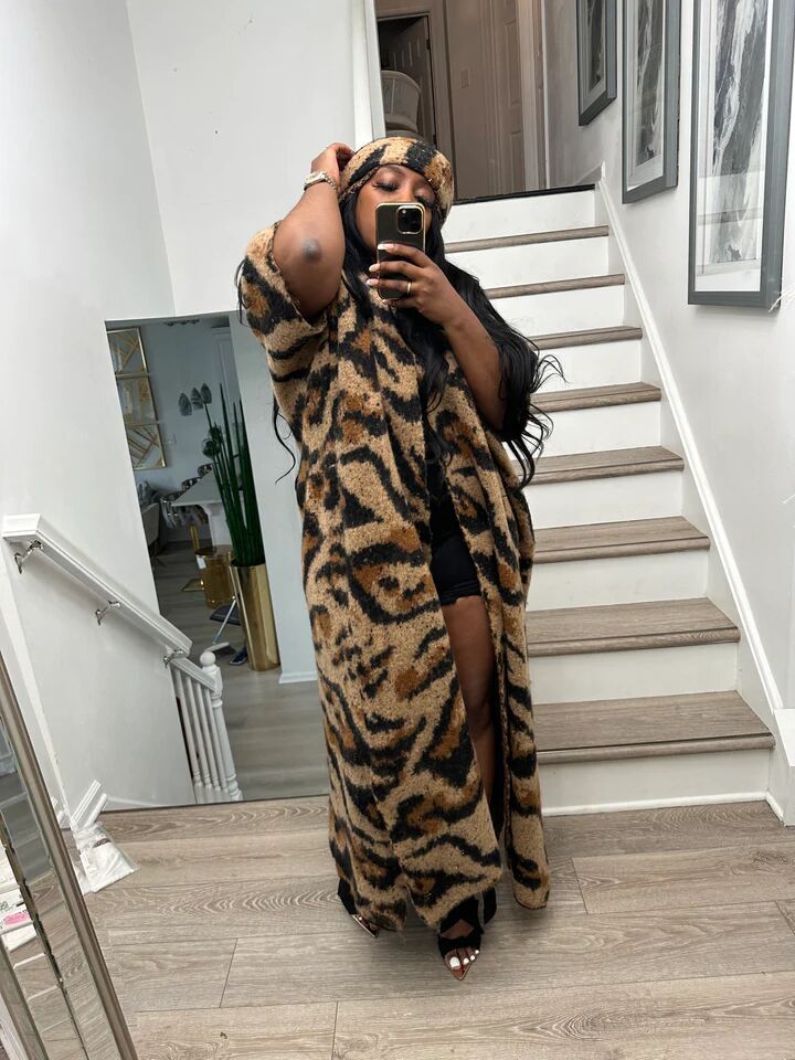 Casual Leopard Print Knits Short Sleeve Long Coat With Headscarf TR 1278