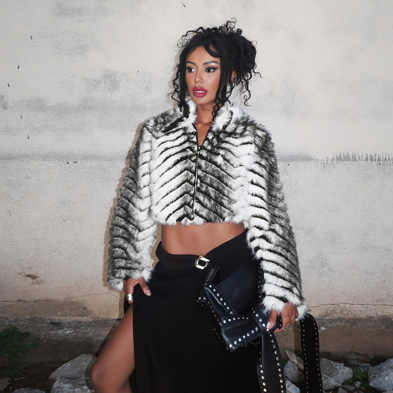 Striped Lapel Zipper Fur Jacket GYME K25C79854