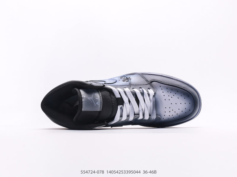 AIR JORDAN MID