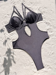 Solid Color Hollow Out One Piece Swimsuit CASF 6646