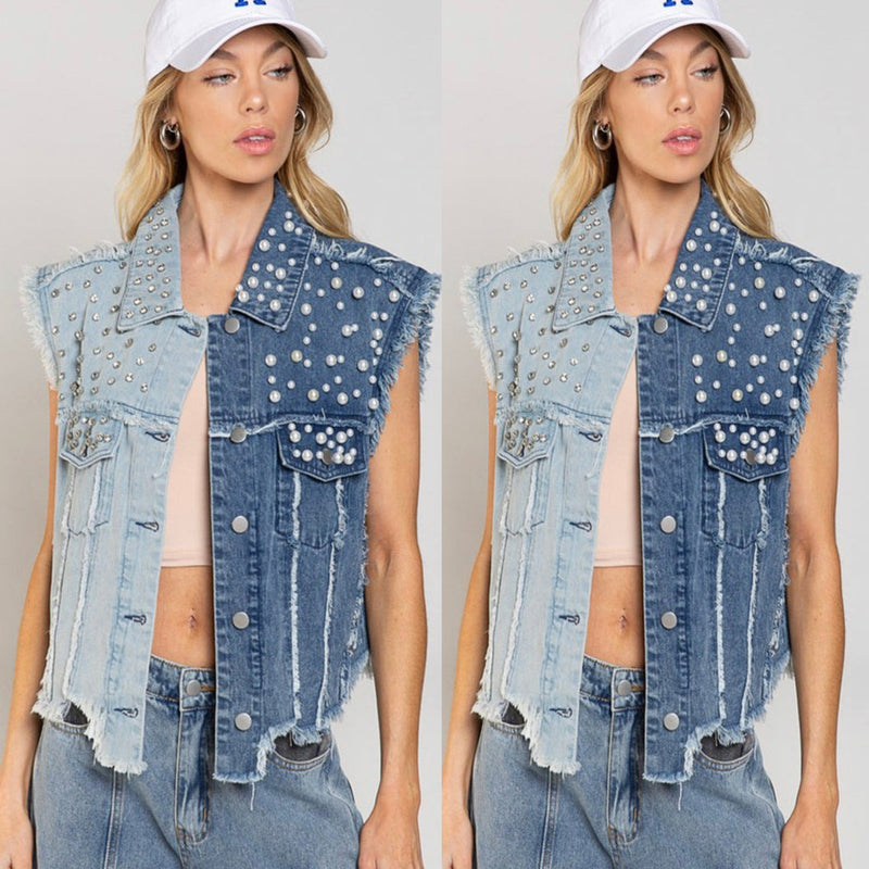 Spliced Beaded Loose fitting Denim Jacket GYAN 3285