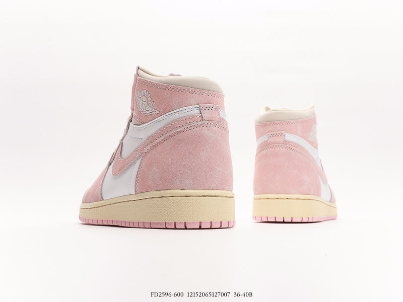 Air Jordan Retro High OGChicago Reimagined 36 36