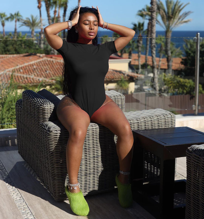 Solid Backless Short Sleeve One Piece Swimsuit IV 8279