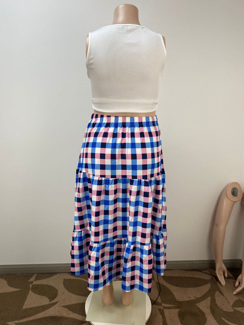 Plus Size Plaid Print Loose Half Body Skirt GAWE 6300