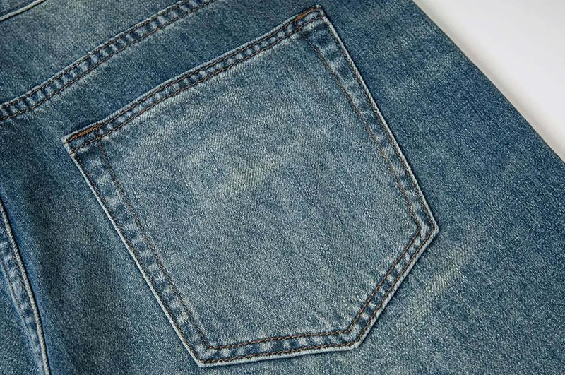 Plus Size Rivet Detail Straight Leg Jeans GYLN 4689
