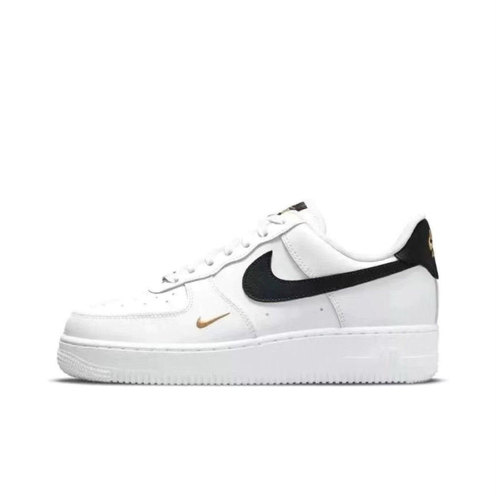 Nike Low Top 10