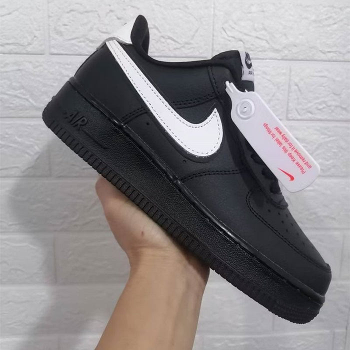 Nike Low Top 16