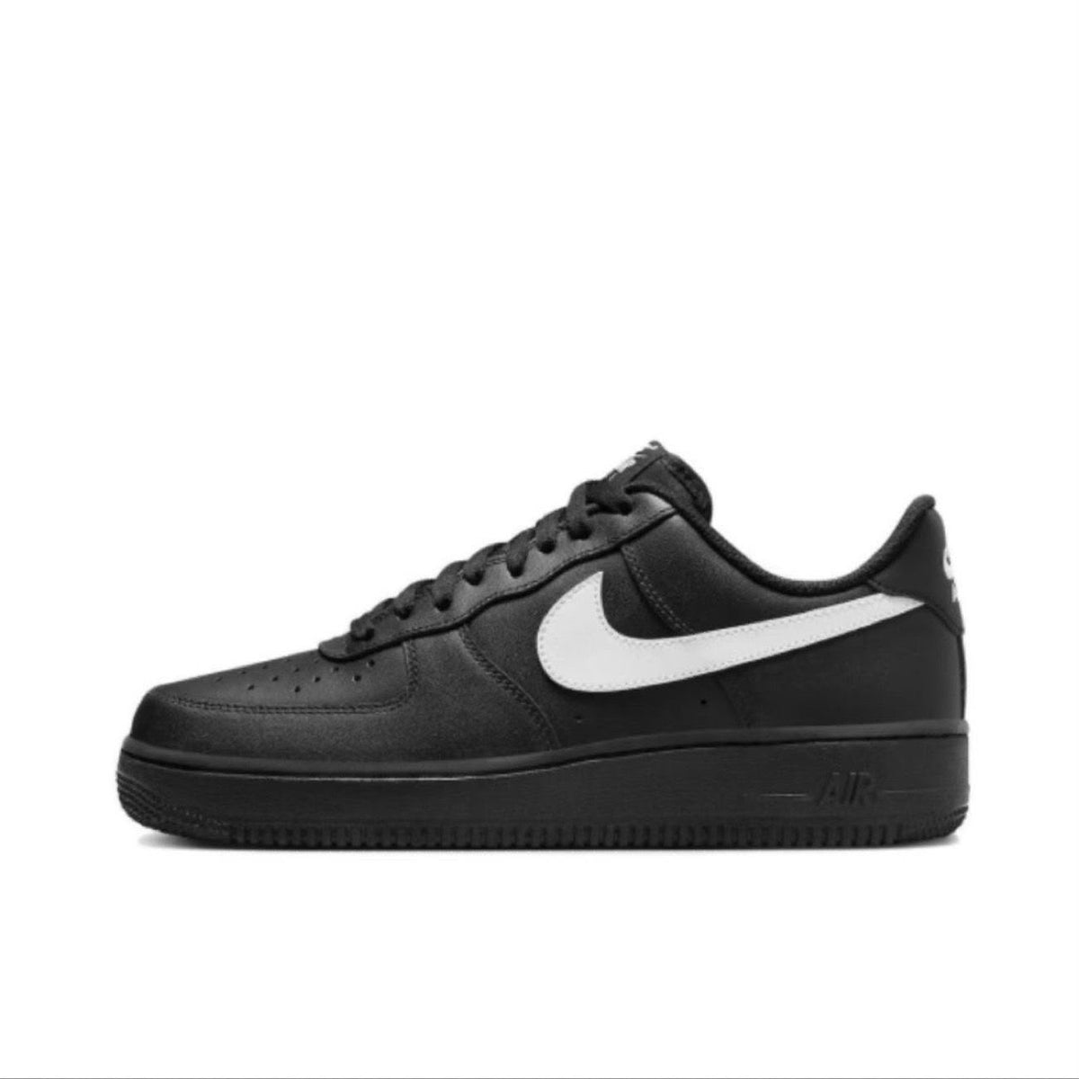 Nike Low Top 38
